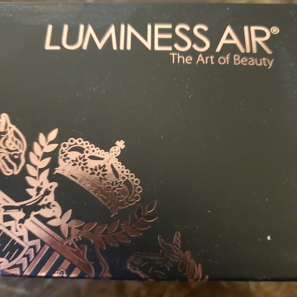 Luminess Air Brush Make up PRICE FIRM!!! - Picture 6 of 16